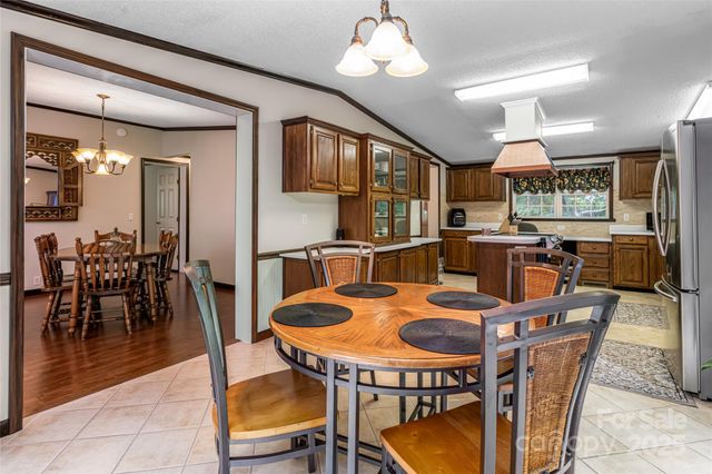 128-129 Oak Trails Pass, Leicester, NC 28748