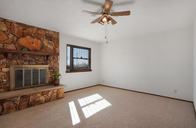 750 Comanche Road SE, Rio Rancho, NM 87124