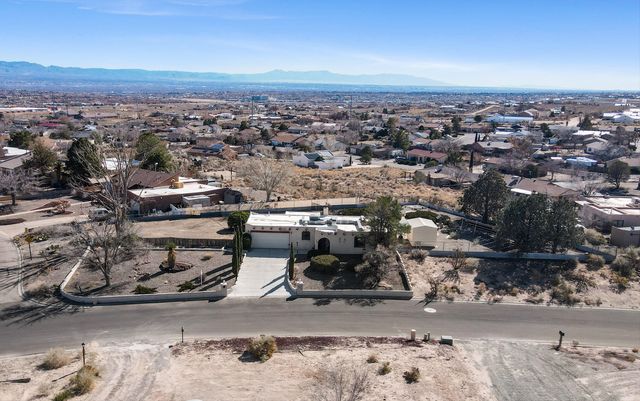 750 Comanche Road SE, Rio Rancho, NM 87124