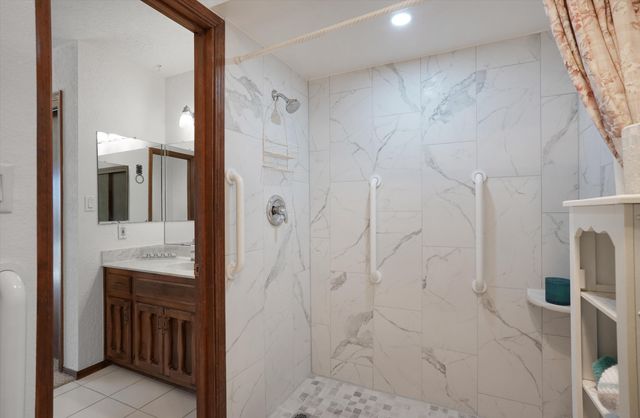 750 Comanche Road SE, Rio Rancho, NM 87124