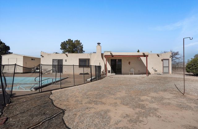 750 Comanche Road SE, Rio Rancho, NM 87124