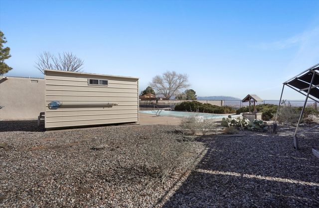 750 Comanche Road SE, Rio Rancho, NM 87124