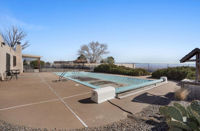 750 Comanche Road SE, Rio Rancho, NM 87124