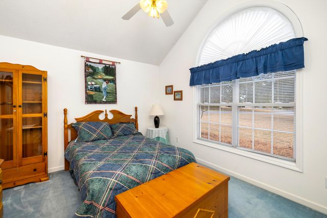 136 Ridge Lake Drive, Manning, SC 29102