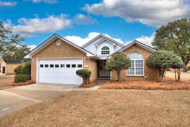 136 Ridge Lake Drive, Manning, SC 29102