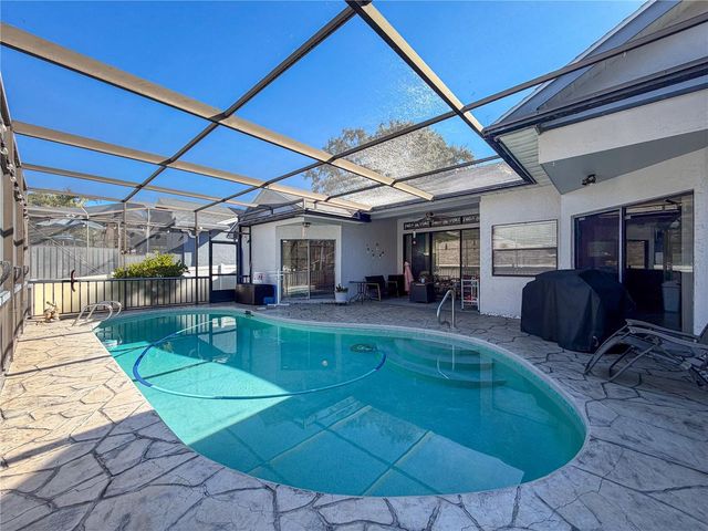 765 SADDLEBROOK DRIVE, Tarpon Springs, FL 34689