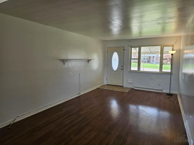 818 Woodyhill Drive, Cincinnati, OH 45238