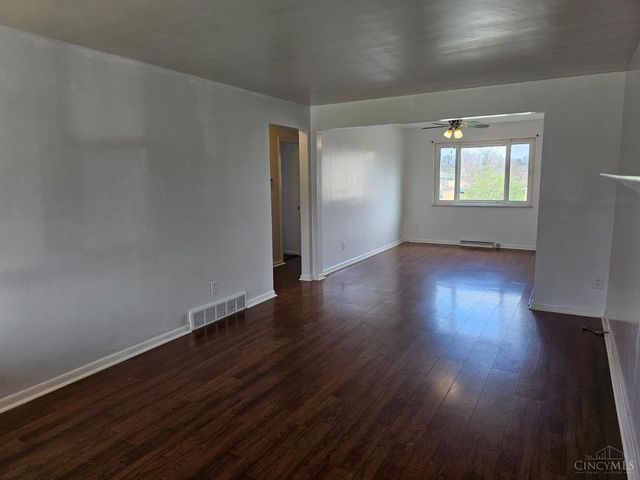 818 Woodyhill Drive, Cincinnati, OH 45238