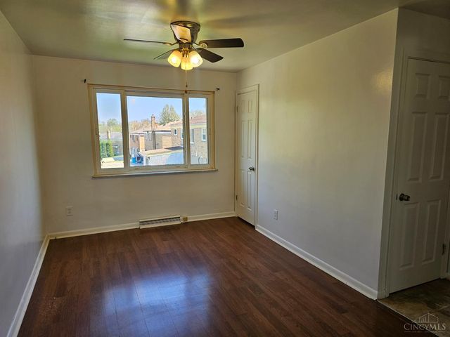 818 Woodyhill Drive, Cincinnati, OH 45238