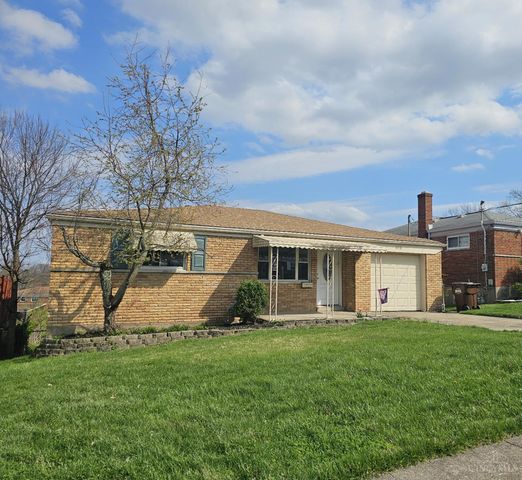 818 Woodyhill Drive, Cincinnati, OH 45238