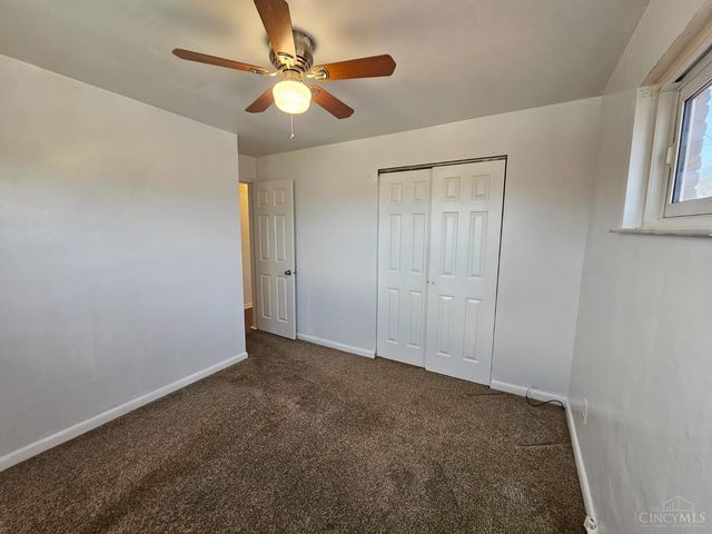 818 Woodyhill Drive, Cincinnati, OH 45238