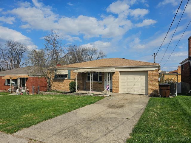 818 Woodyhill Drive, Cincinnati, OH 45238