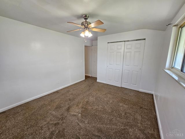 818 Woodyhill Drive, Cincinnati, OH 45238
