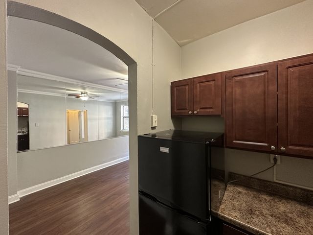 661 W Sheridan Road 409, Chicago, IL 60613