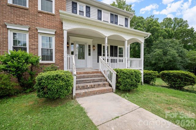 7600 Sedgewick Ridge Road, Lewisville, NC 27023