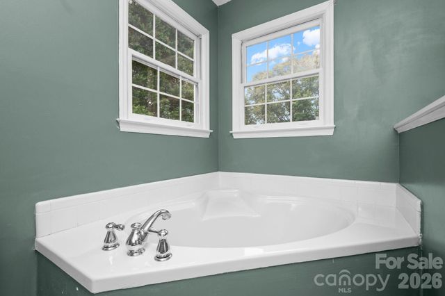 7600 Sedgewick Ridge Road, Lewisville, NC 27023