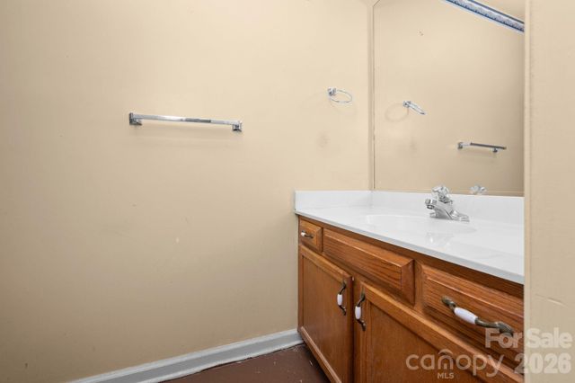 7600 Sedgewick Ridge Road, Lewisville, NC 27023