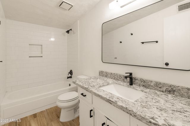 1407 E MOUNTAIN VIEW Road, Phoenix, AZ 85020