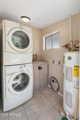1407 E MOUNTAIN VIEW Road, Phoenix, AZ 85020