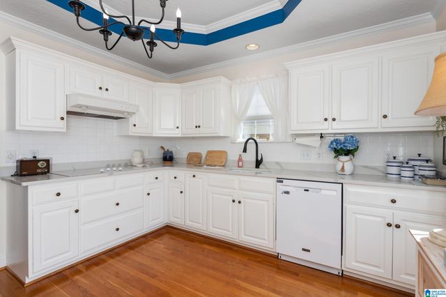 29 MOUNTAIN SIDE CIRCLE, Anniston, AL 36207