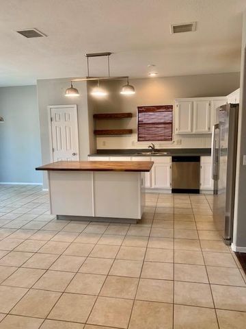 12721 COZY CREEK Drive, El Paso, TX 79938