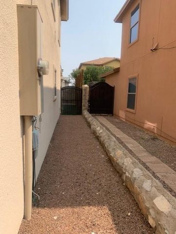 12721 COZY CREEK Drive, El Paso, TX 79938