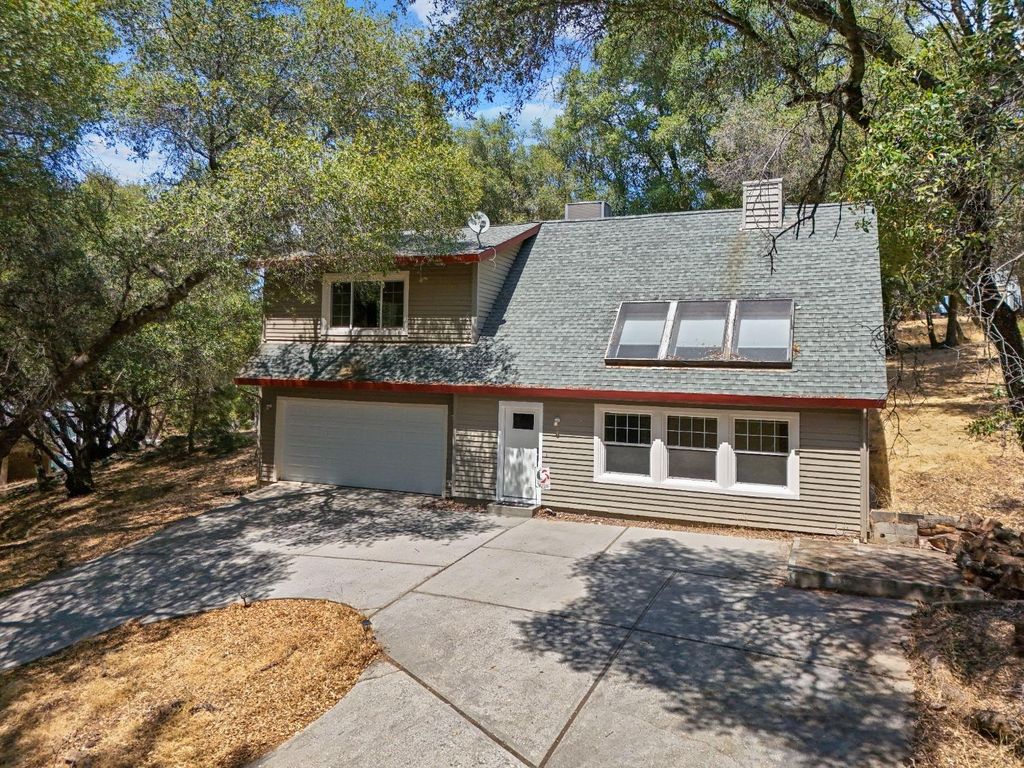 20197 Chaparral Cir, Penn Valley, CA 95946