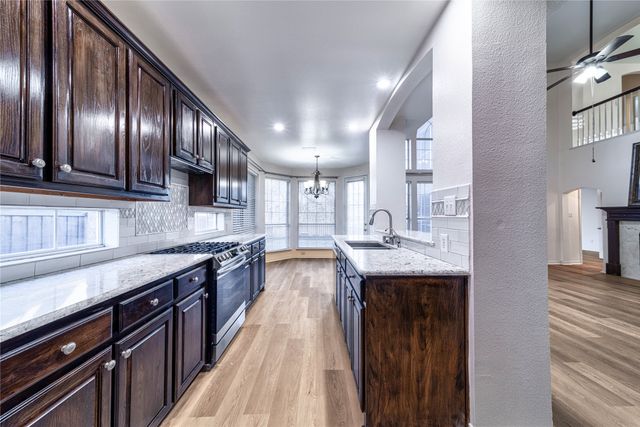 3812 Oxbow Creek Lane, Plano, TX 75074