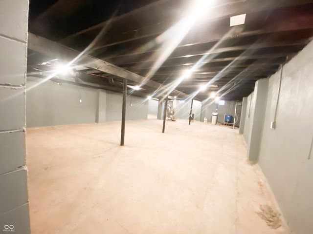 1975 S Bolton Avenue, Indianapolis, IN 46203