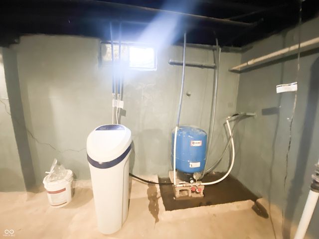 1975 S Bolton Avenue, Indianapolis, IN 46203