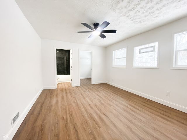 1975 S Bolton Avenue, Indianapolis, IN 46203