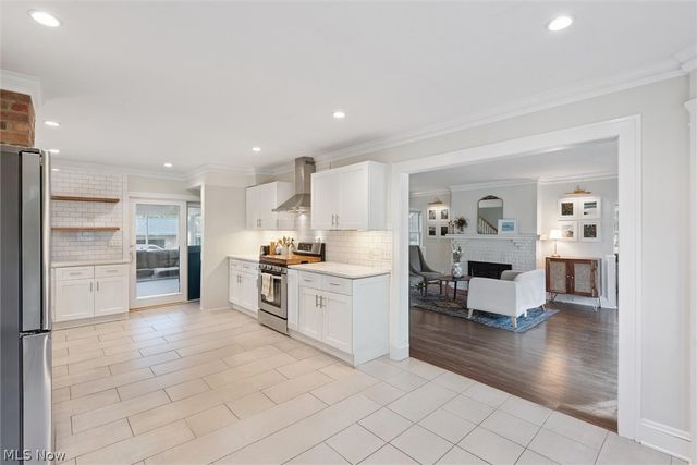 23052 Mastick Road, North Olmsted, OH 44070