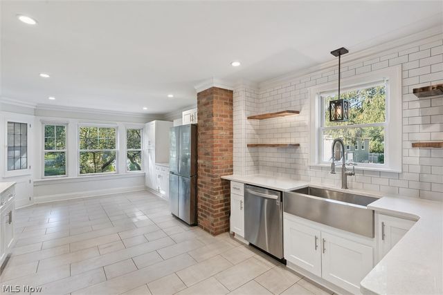 23052 Mastick Road, North Olmsted, OH 44070