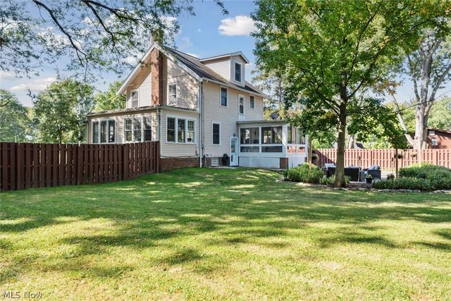 23052 Mastick Road, North Olmsted, OH 44070