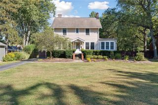 23052 Mastick Road, North Olmsted, OH 44070