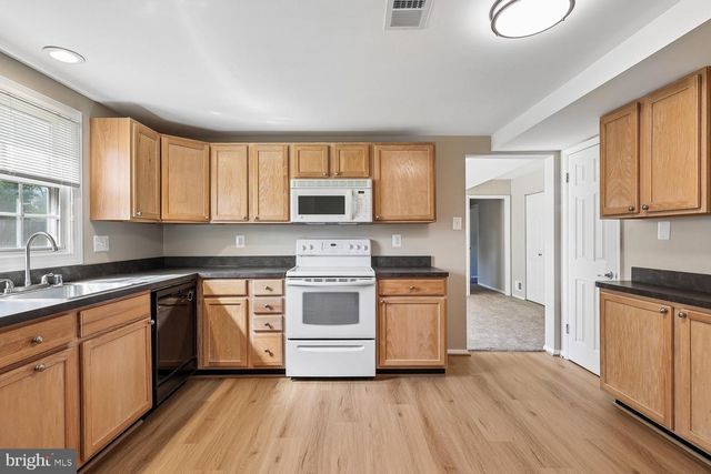 2423 FLOWERING TREE LN, Gambrills, MD 21054