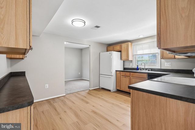 2423 FLOWERING TREE LN, Gambrills, MD 21054