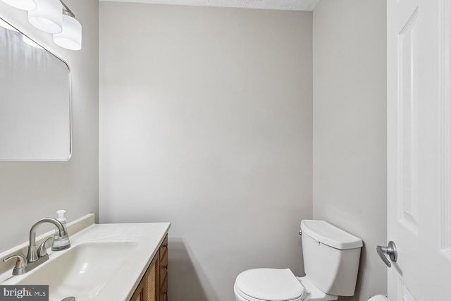 2423 FLOWERING TREE LN, Gambrills, MD 21054