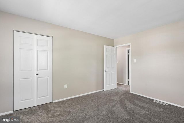 2423 FLOWERING TREE LN, Gambrills, MD 21054