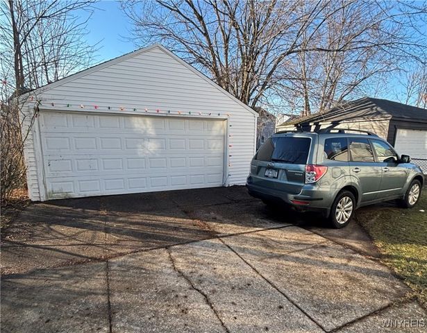 236 Callodine Avenue, Amherst, NY 14226