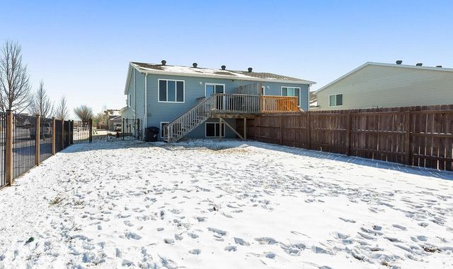 1101 39th Avenue S, Moorhead, MN 56560