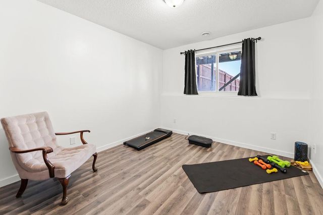 1101 39th Avenue S, Moorhead, MN 56560