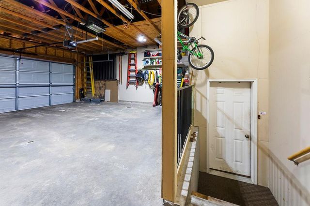 1101 39th Avenue S, Moorhead, MN 56560