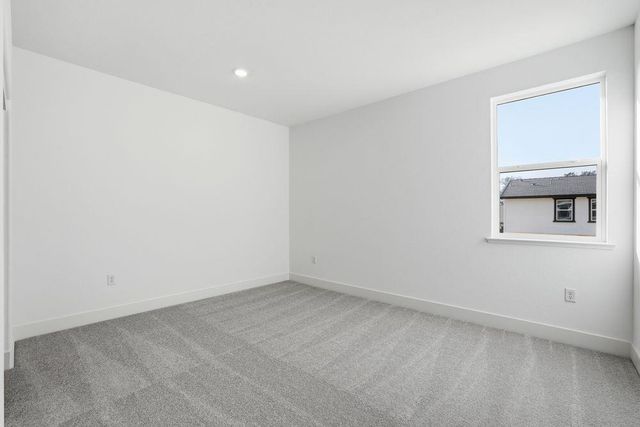 7776 Sikh Ct, Sacramento, CA 95829