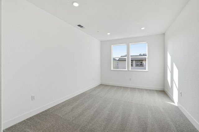 7776 Sikh Ct, Sacramento, CA 95829