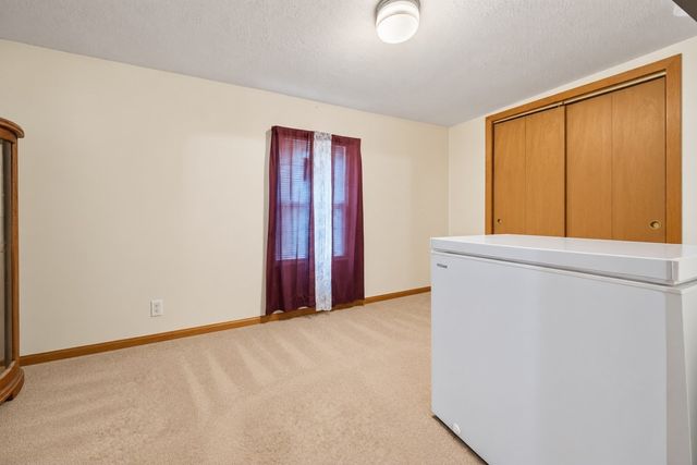 138 Fremont St, Taunton, MA 02780