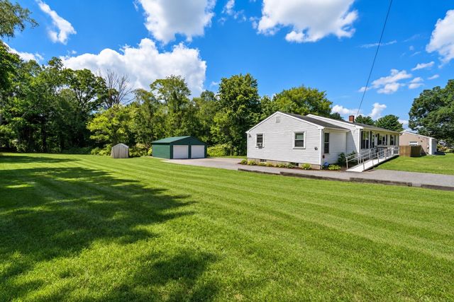 138 Fremont St, Taunton, MA 02780