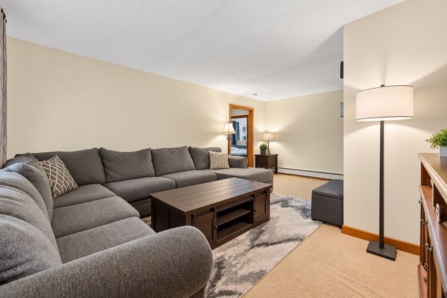 138 Fremont St, Taunton, MA 02780
