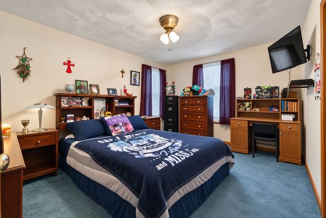 138 Fremont St, Taunton, MA 02780