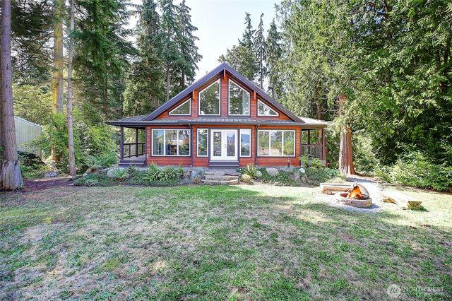 3029 S East Camano Drive, Camano Island, WA 98282